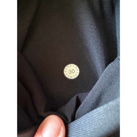 Lululemon ABC Classic Fit Trousers - Picture 4 of 8